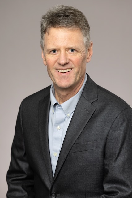 Marc Dysart headshot